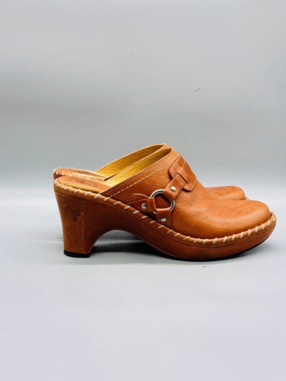 Frye Leather Clogs / Mules